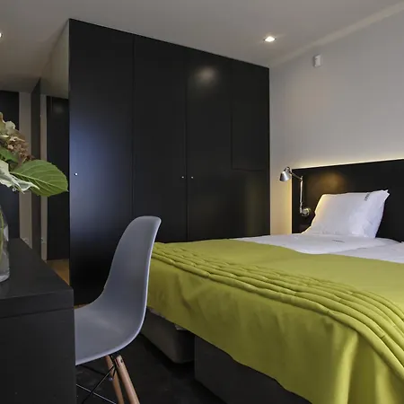 Casa De L Cura ميراندا دو دورو