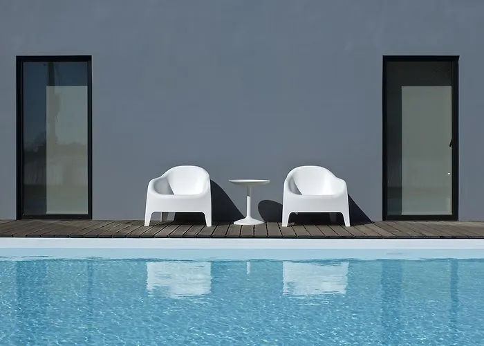 Casa De L Cura 미란다도두로