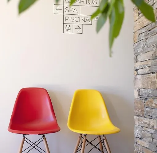 Casa De L Cura 미란다도두로